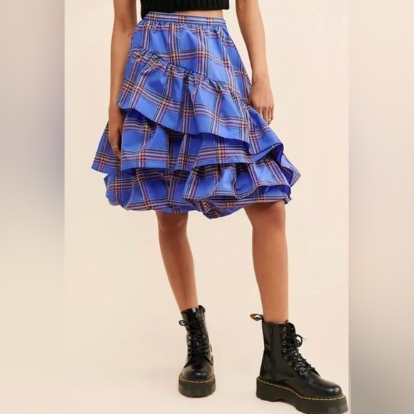 Anthropologie Dresses & Skirts - Anthropologie Maeve blue plaid tiered ruffle taffeta bubble skirt